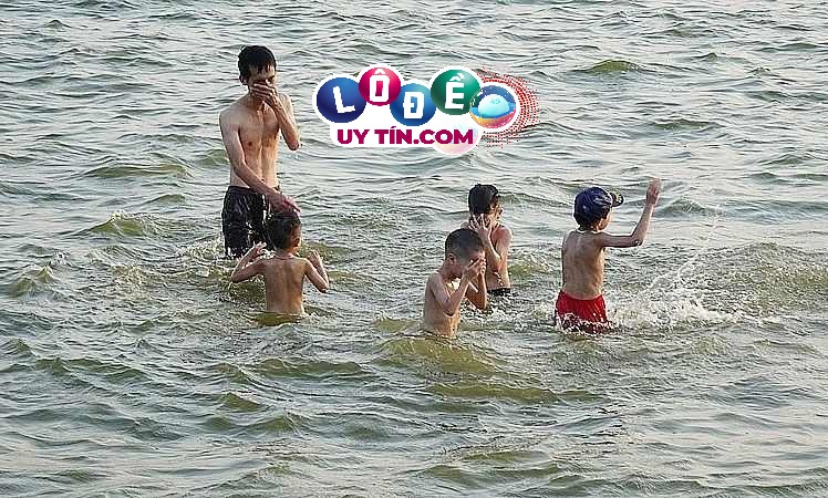 Nằm mơ thấy tắm sông là điềm gì? Đánh con gì hợp lý nhất?