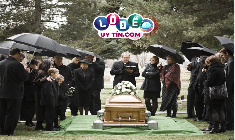 Chiêm bao,nằm mơ thấy đám ma nhà hàng xóm là điềm gì?